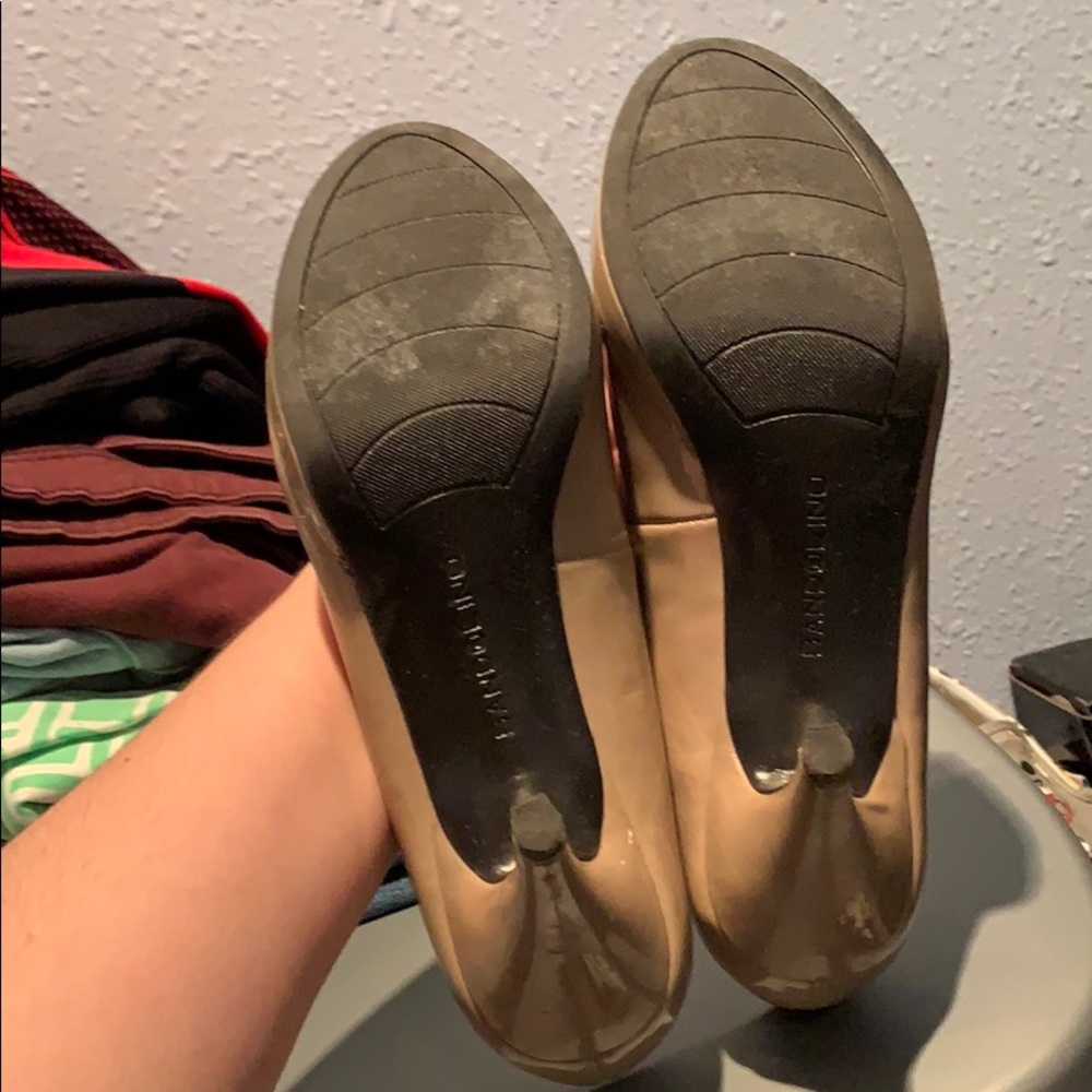 Open Toe Pumps - Picture 2 of 5
